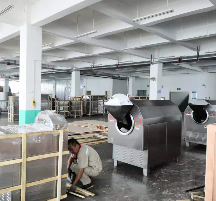 許昌智工多功能電磁炒貨機等待試機、打包裝、發貨! 許昌智工多功能電磁炒貨機等待試機、打包裝、發貨!