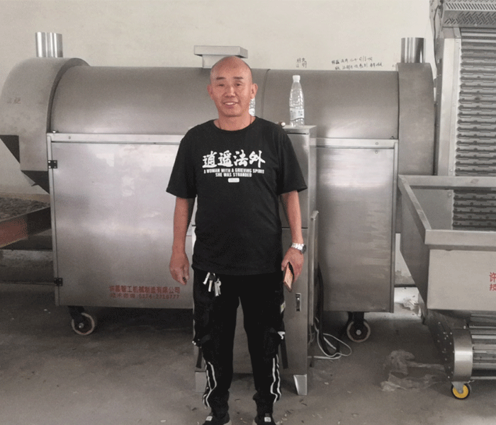 客戶反饋:新疆小型全自動炒瓜子流水線安裝調試完畢 客戶反饋:新疆小型全自動炒瓜子流水線安裝調試完畢