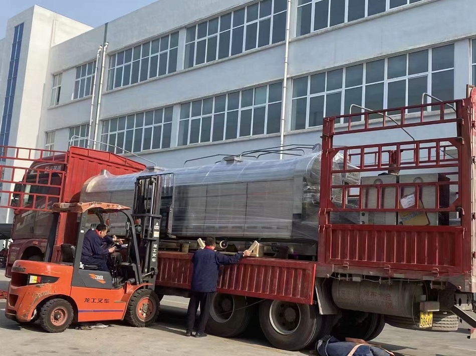 許昌智工六米電磁炒辣椒流水線設備發(fā)往土耳其 許昌智工六米電磁炒辣椒流水線設備發(fā)往土耳其